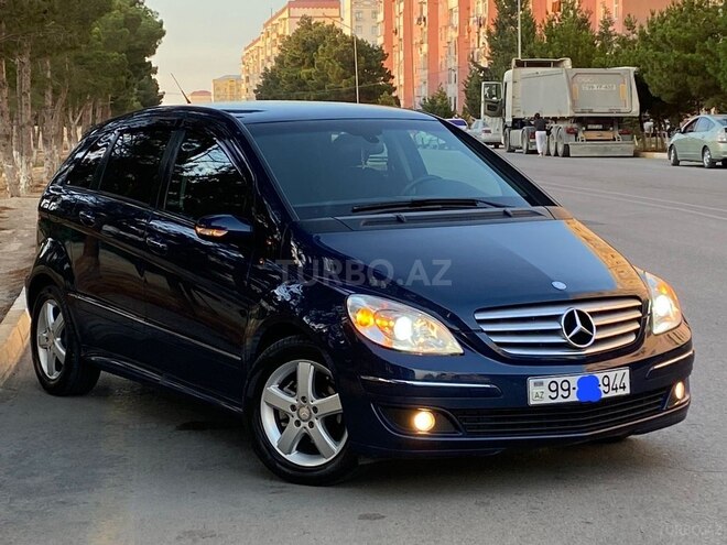 Mercedes B 170 2008, 165,000 km - 1.7 l - Sumqayıt