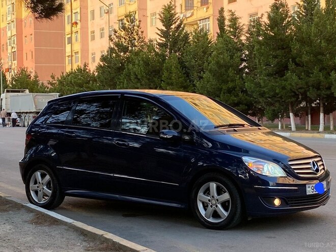 Mercedes B 170 2008, 165,000 km - 1.7 l - Sumqayıt