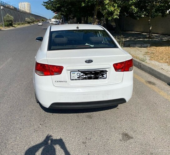 Kia Cerato 2011, 320,000 km - 1.6 l - Bakı