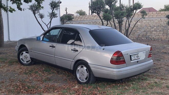 Mercedes C 220 1994, 320,000 km - 2.2 л - Bakı