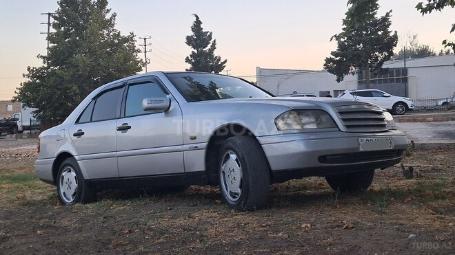 Mercedes C 220 1994, 320,000 km - 2.2 л - Bakı