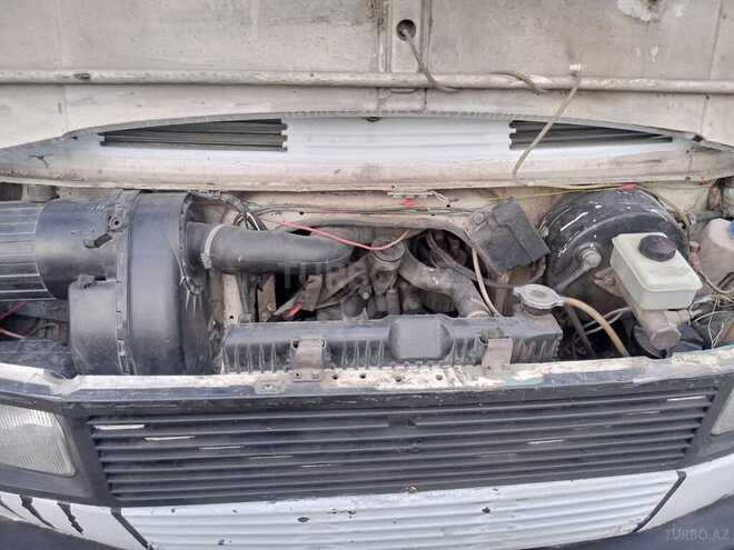 Mercedes 208 D 1994, 450,000 km - 2.3 л - Kürdəmir