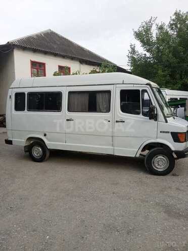 Mercedes 208 D 1994, 450,000 km - 2.3 л - Kürdəmir