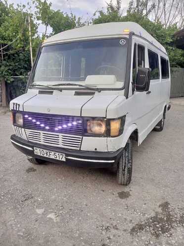 Mercedes 208 D 1994, 450,000 km - 2.3 л - Kürdəmir