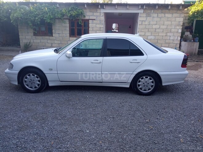 Mercedes C 220 d 1999, 238,000 km - 2.2 l - Bərdə