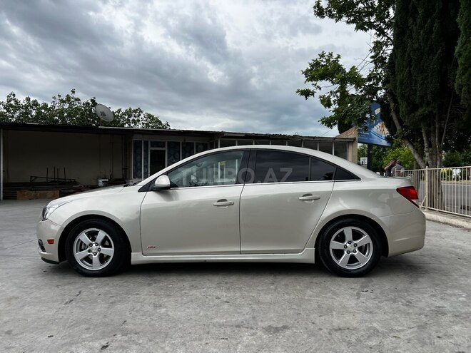 Chevrolet Cruze-4