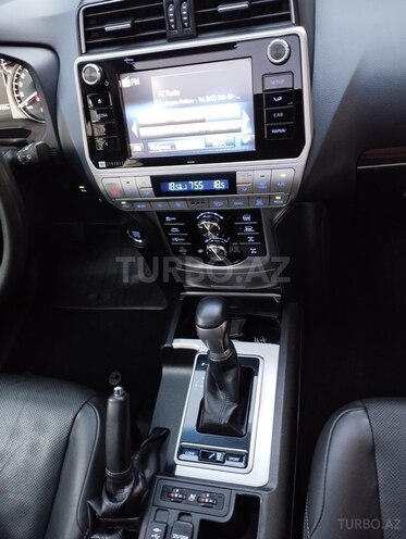 Toyota Land Cruiser Prado 2019, 119,000 km - 3.0 l - Bakı