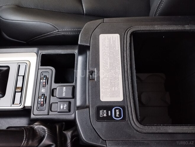 Toyota Land Cruiser Prado 2019, 119,000 km - 3.0 l - Bakı