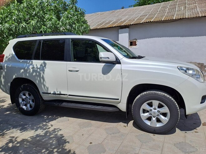 Toyota Land Cruiser Prado 2013, 155,000 km - 2.7 л - Salyan
