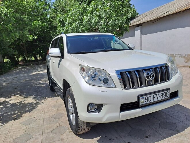 Toyota Land Cruiser Prado 2013, 155,000 km - 2.7 л - Salyan