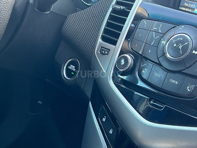 Chevrolet Cruze-8