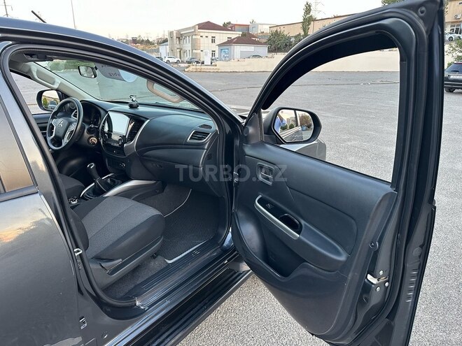 Mitsubishi L200 2024, 42,000 km - 2.4 л - Bakı