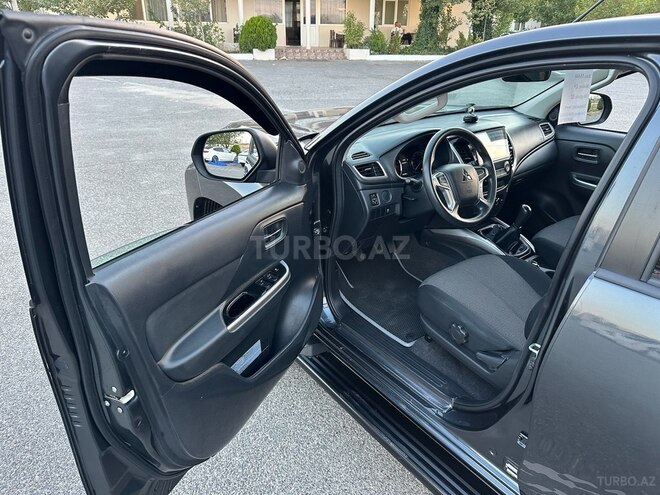 Mitsubishi L200 2024, 42,000 km - 2.4 л - Bakı