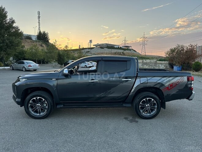 Mitsubishi L200 2024, 42,000 km - 2.4 л - Bakı