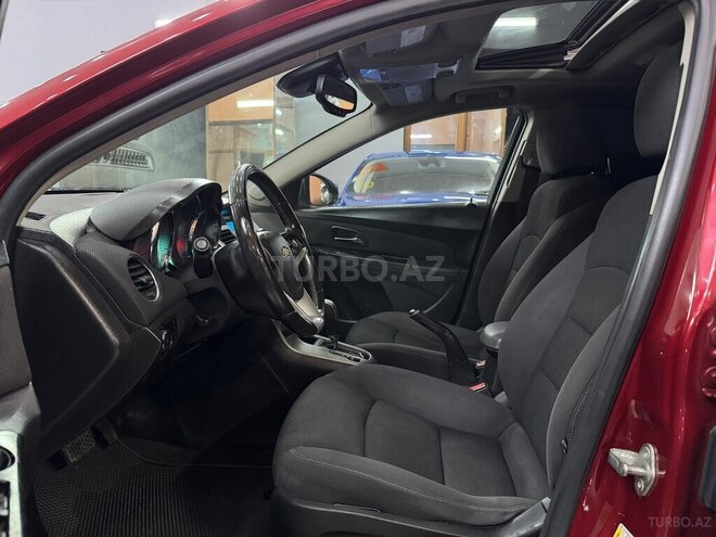 Chevrolet Cruze-14