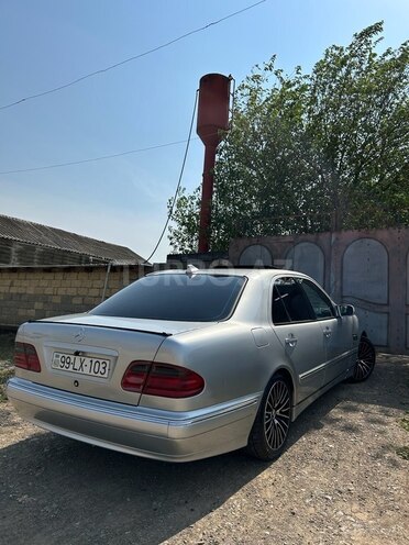 Mercedes E 240 2000, 311,000 km - 2.6 l - Cəlilabad