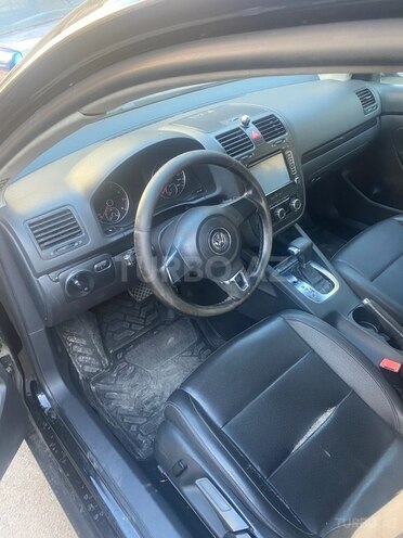 Volkswagen Jetta-3