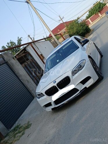 BMW 528 2014, 268,000 km - 2.0 l - Bakı