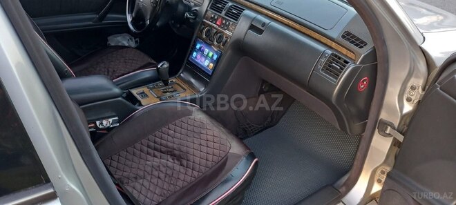 Mercedes E 270 2000, 280,000 km - 2.7 l - Sumqayıt
