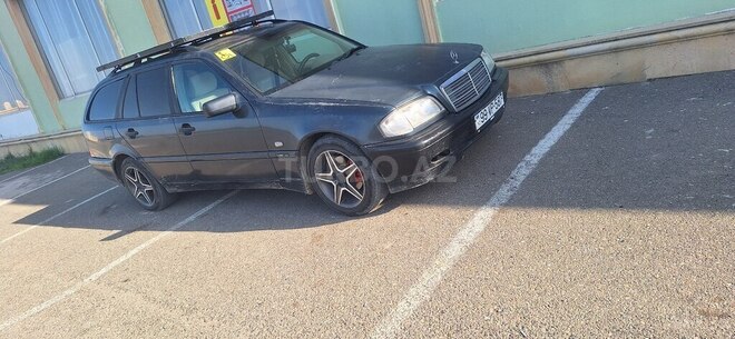 Mercedes C 220 d 1999, 955,826 km - 2.2 l - Gəncə