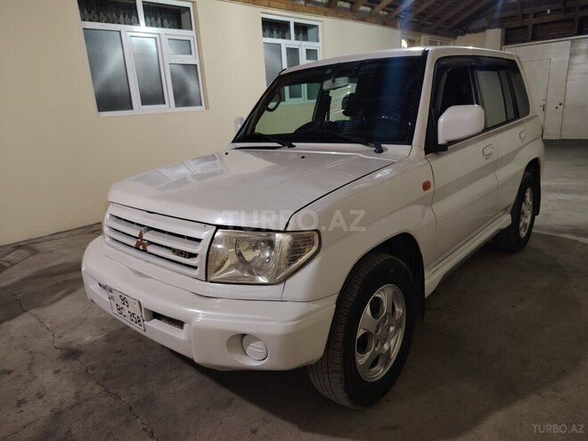 Mitsubishi Pajero io 2002, 268,000 km - 1.8 l - Quba