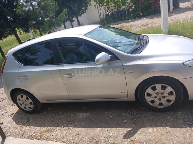 Hyundai i30-3