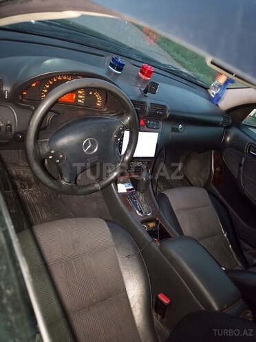 Mercedes C 220 d 2001, 253,381 km - 2.2 л - İmişli