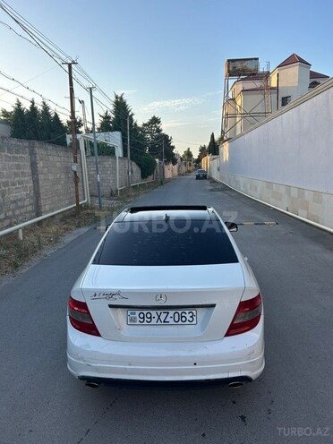 Mercedes C 350 2007, 243,000 km - 3.5 l - Bakı