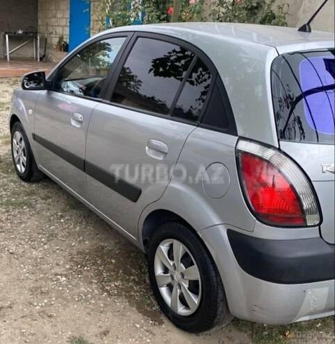 Kia Rio 2006, 394,000 km - 1.5 l - Quba