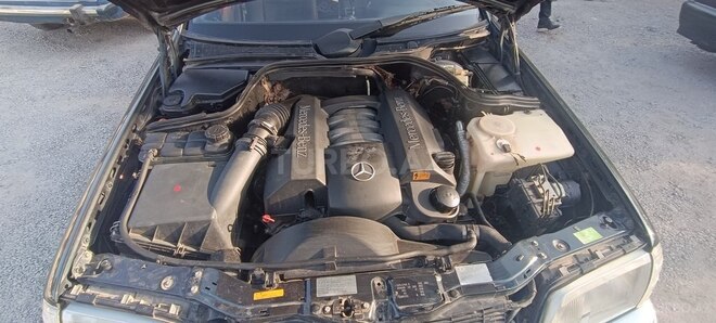 Mercedes C 240 1998, 250,000 km - 2.6 l - Göyçay