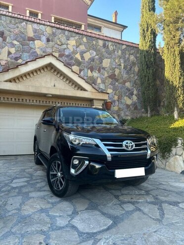 Toyota Fortuner 2018, 212,000 km - 2.7 l - Bakı
