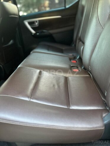 Toyota Fortuner 2018, 212,000 km - 2.7 l - Bakı