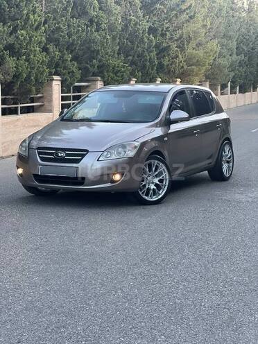 Kia Ceed 2008, 300,000 km - 1.6 л - Bakı