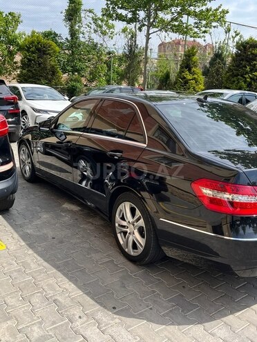 Mercedes E 220 d 2011, 245,000 km - 2.1 l - Bakı