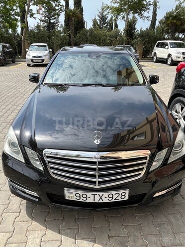 Mercedes E 220 d 2011, 245,000 km - 2.1 l - Bakı