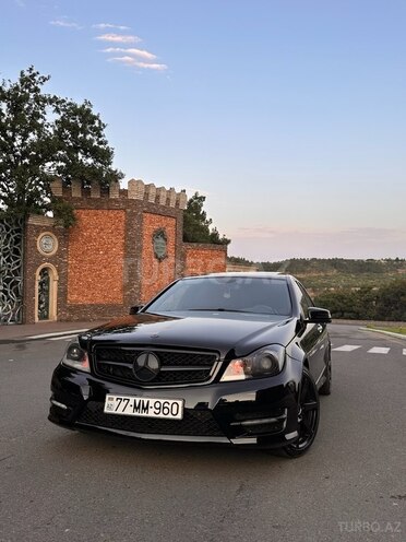 Mercedes C 250 2014, 181,000 km - 1.8 л - Tovuz