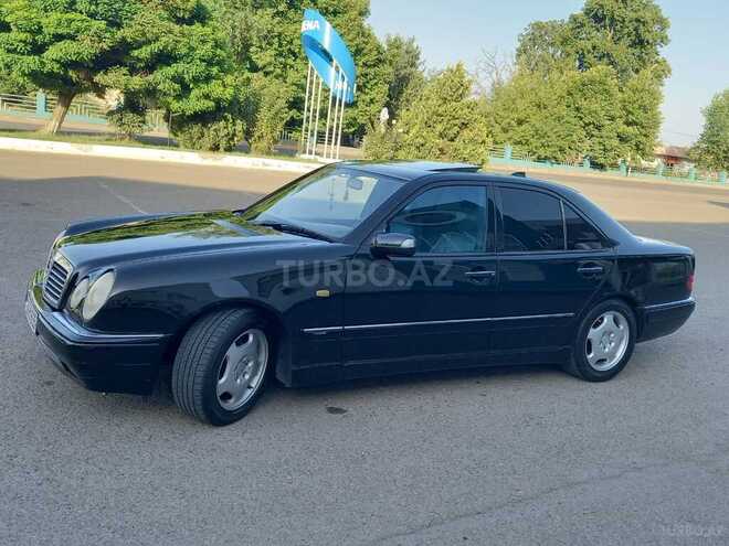 Mercedes E 240 1997, 215,432 km - 2.4 l - Qazax