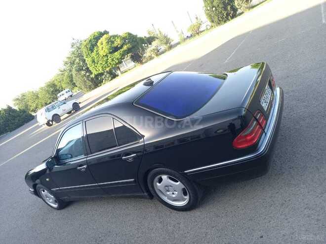Mercedes E 240 1997, 215,432 km - 2.4 l - Qazax