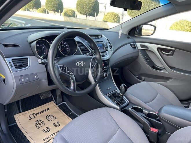 Hyundai Elantra 2015, 52,000 km - 1.8 l - Bakı