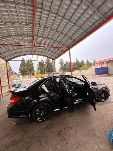Mercedes C 250 2014, 181,000 km - 1.8 л - Tovuz