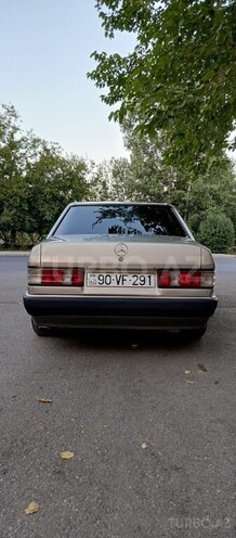 Mercedes 190 1992, 900,000 km - 2.0 l - Bərdə