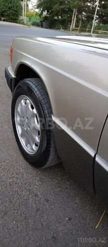 Mercedes 190 1992, 900,000 km - 2.0 l - Bərdə