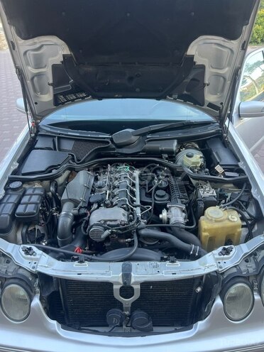Mercedes E 270 2001, 487,522 km - 2.7 l - Şirvan