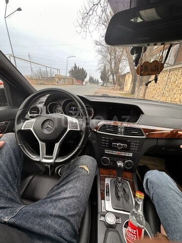 Mercedes C 250 2014, 181,000 km - 1.8 л - Tovuz