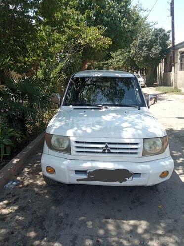 Mitsubishi Pajero io 1999, 274,512 km - 1.8 l - Gəncə