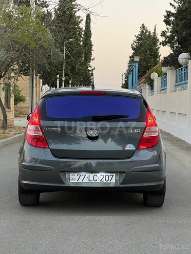 Hyundai i30 2009, 181,000 km - 1.4 л - Şirvan
