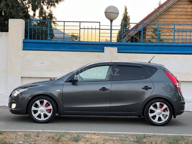 Hyundai i30 2009, 181,000 km - 1.4 л - Şirvan