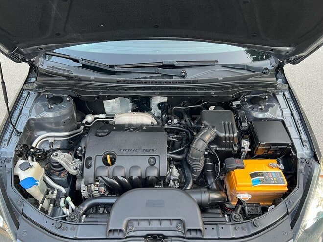 Hyundai i30 2009, 181,000 km - 1.4 л - Şirvan