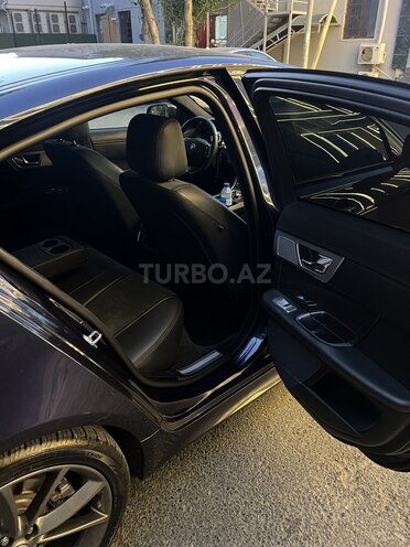 Jaguar XF 2014, 127,000 km - 2.0 l - Bakı