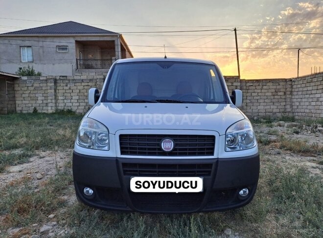 Fiat Doblo 2009, 114,249 km - 1.9 l - Bakı